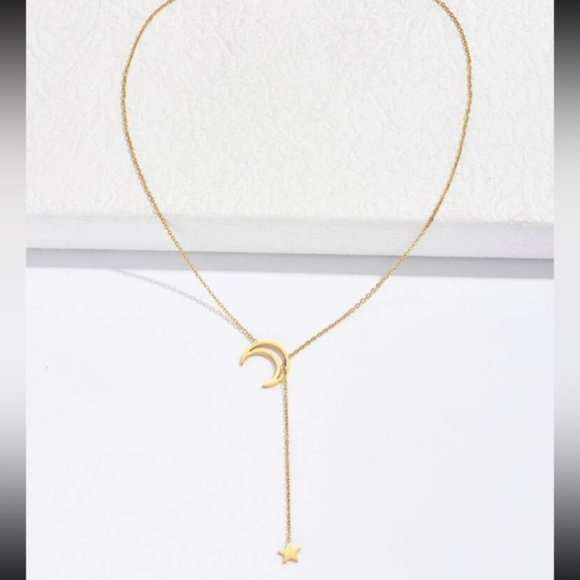 Stellar Radiance Necklace - Picture 2 of 3